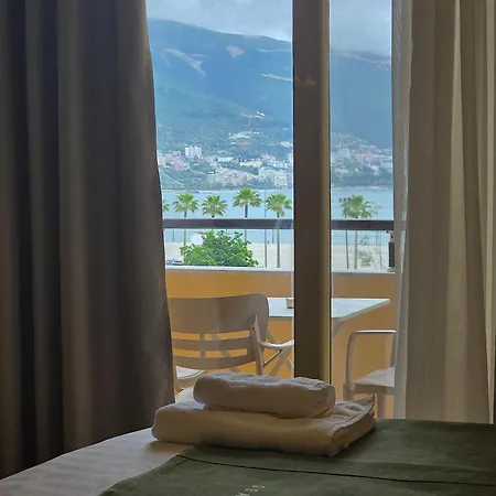 아파트 E'lux Seaside Vlorë