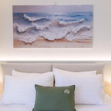 E'lux Seaside Apartment