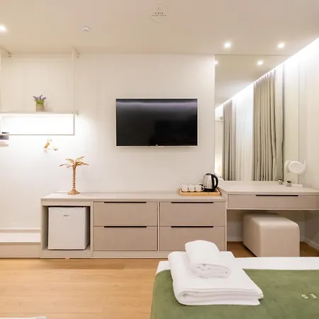 E'lux Seaside Apartment *