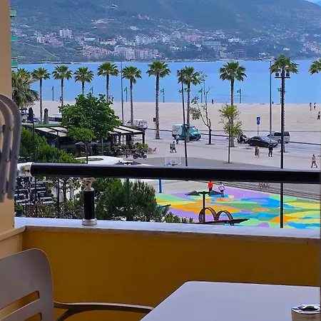 Apartment E'lux Seaside Vlore