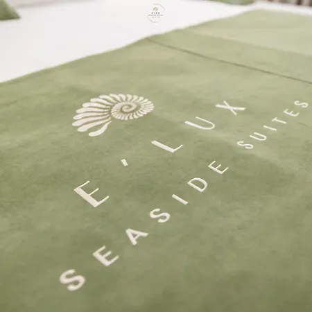 E'lux Seaside Apartment