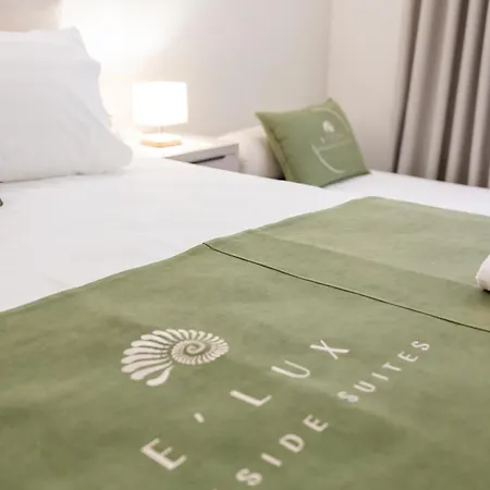 E'lux Seaside 아파트 *